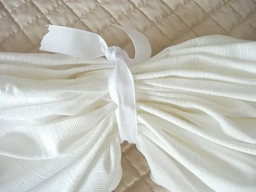 How-To Make a Window Treatment Using a Tablecloth - In My Own Style How-To Make a Window Treatment Using a Tablecloth - In My Own Style