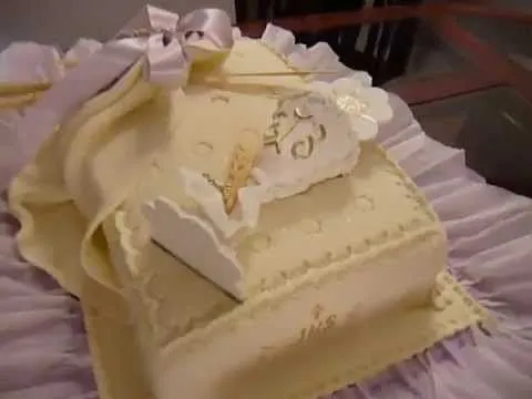 Tortas de primera comunión cuadradas - Imagui Tortas de primera comunión cuadradas - Imagui