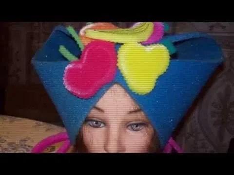 SOMBREROS DE COTILLON EN GOMA ESPUMA Y MÁS.... - YouTube