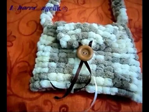BOLSA TEJIDA CON ESTAMBRE POM POM EN LA TECNICA 2 AGUJAS ((MUY ... BOLSA TEJIDA CON ESTAMBRE POM POM EN LA TECNICA 2 AGUJAS ((MUY ...