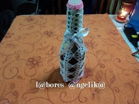 CUBIERTA A GANCHILLO PARA DECORAR UNA BOTELLA ((RECUERDOS)) - YouTube