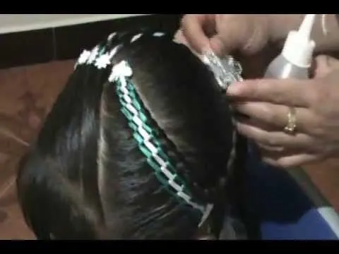 Trenzas con liston para niña - Imagui