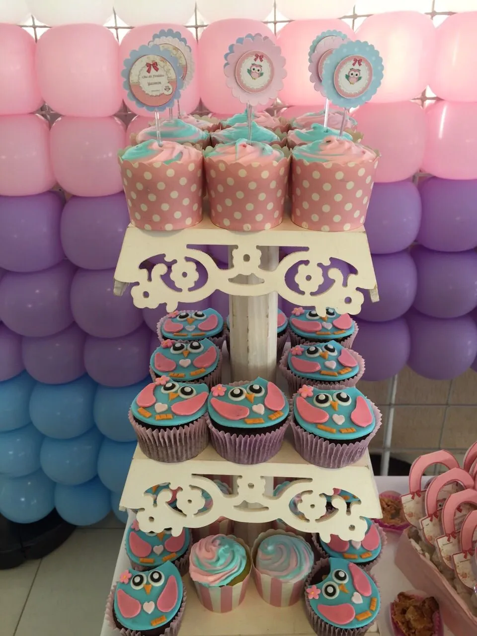 http://digitalsimples.blogspot.com.br/2014/05/kit-de-aniversario-personalizado-tema.html