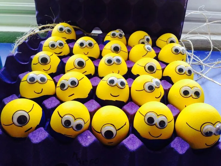 Huevos Minions | Reciclaje | Pinterest | Minions