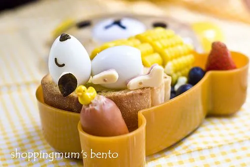 Huevos rellenos de Snoopy. Bento. Fiestas infantiles. - Ideas y ...