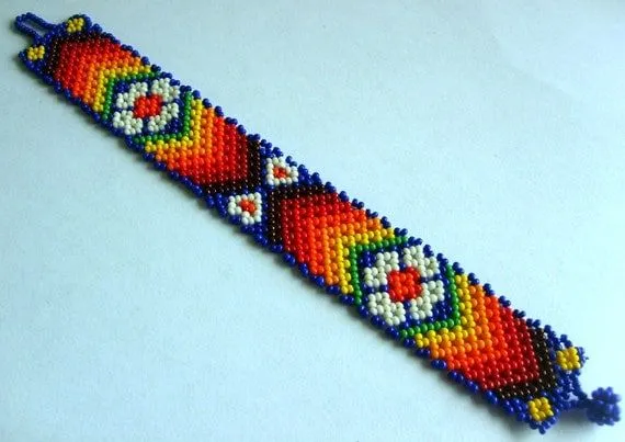 Huichol mexicana abalorios pulsera peyote por Aramara en Etsy