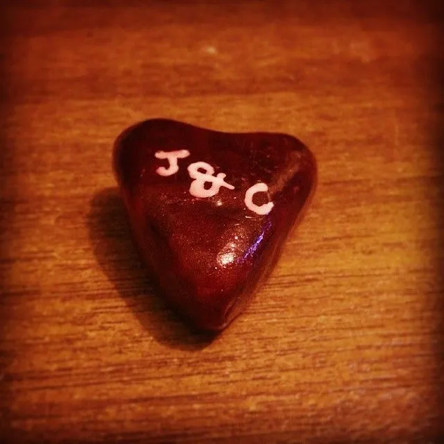 Hurricane — #j&c #love #iloveyou @carlita._ #teamo #regalito... Hurricane — #j&c #love #iloveyou @carlita._ #teamo #regalito...