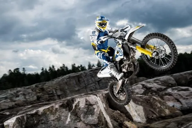 Husqvarna novità moto 2014: gamma cross e enduro Novità moto ... Husqvarna novità moto 2014: gamma cross e enduro Novità moto ...