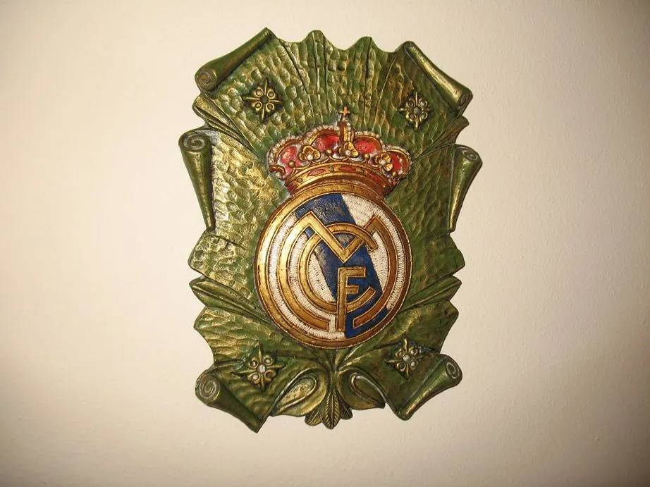 como no iba a pintar un escudo del real madrid para mi maridito me ... como no iba a pintar un escudo del real madrid para mi maridito me ...