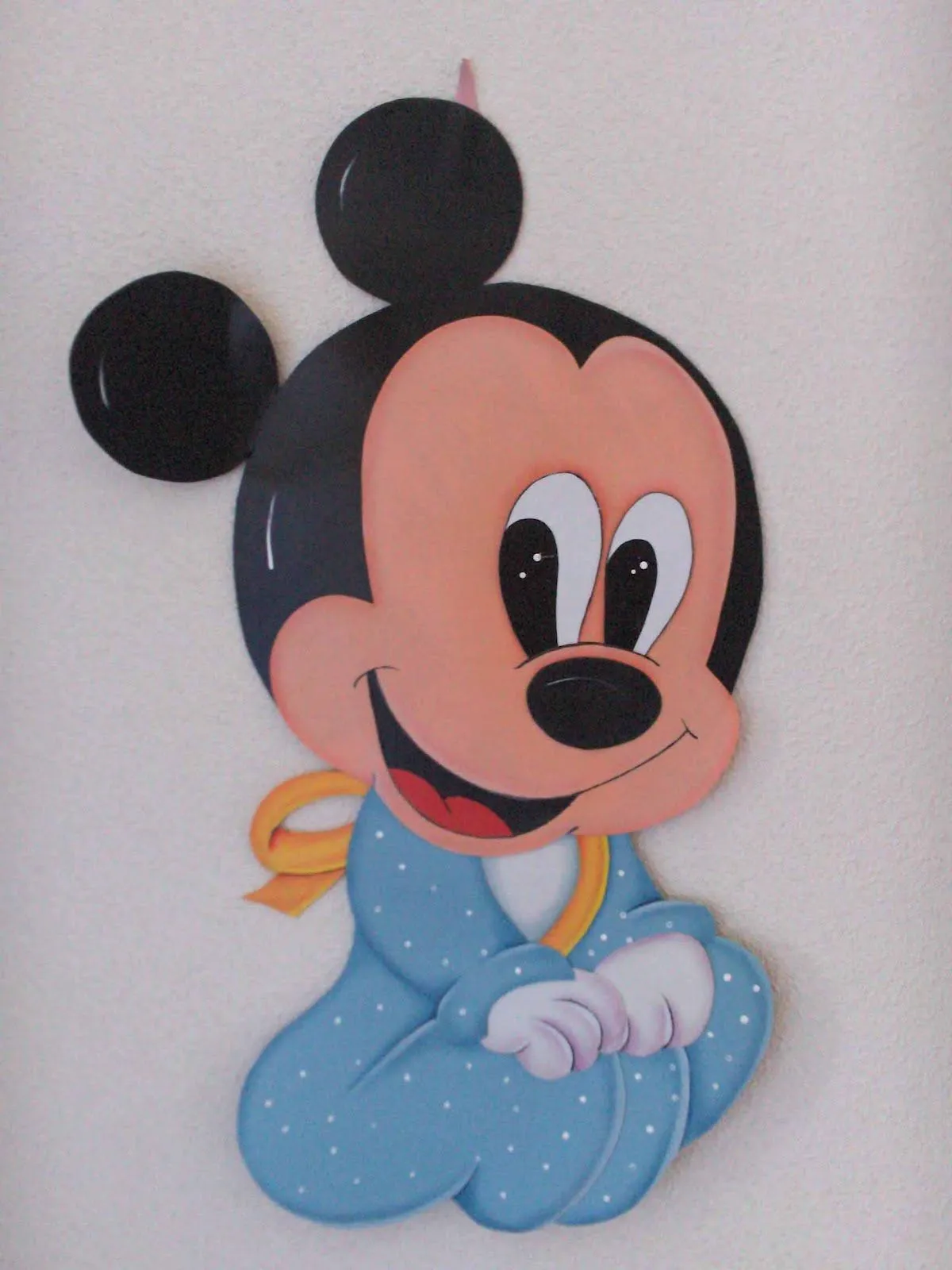 Hacer la cara de Mickey con goma eva - Imagui