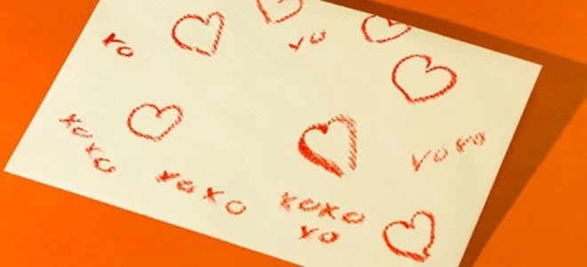 Cómo hacer una carta de amor de broma