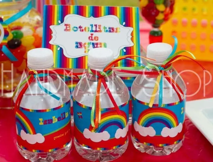 botellas de agua decoradas | Ideas para una fiesta | Pinterest