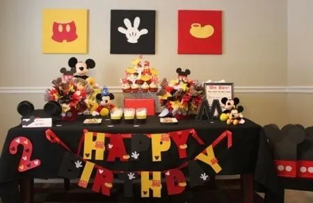 Ideas de decoración para una fiesta infantil de Mickey Mouse… | Ideas de decoración para una fiesta infantil de Mickey Mouse… |
