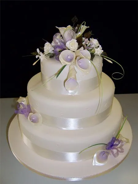 IDEAS PARA DECORAR TORTAS DE NOVIA