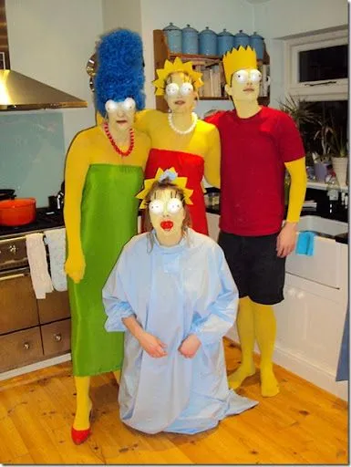 Ideas para un disfraz casero de la familia Simpson | disfraces fáciles Ideas para un disfraz casero de la familia Simpson | disfraces fáciles
