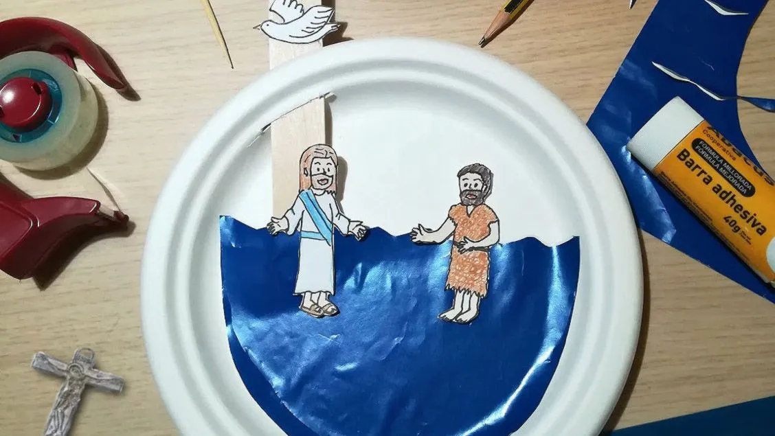 Ideas para explicar el bautismo a los niños y una manualidad