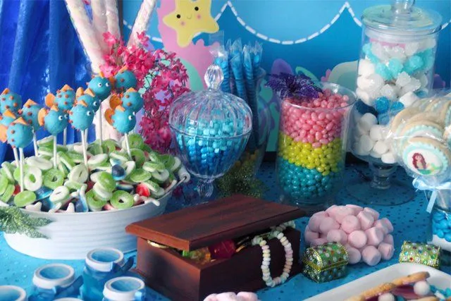Mesa de dulces la sirenita - Imagui