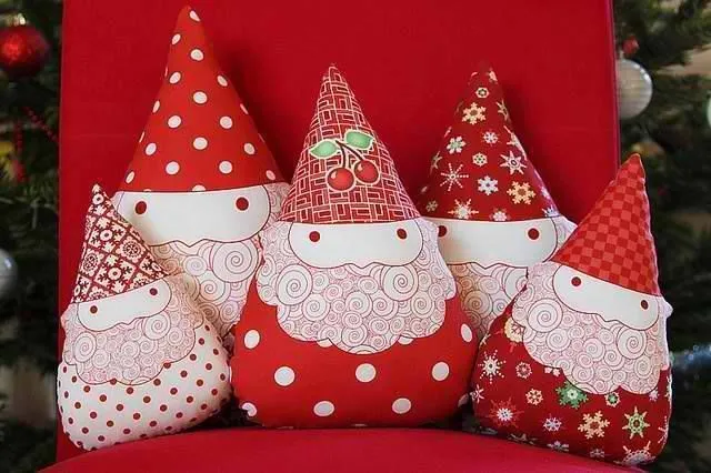 Manualidades de Navidad para niños: adorno de Papá Noel | Handspire Manualidades de Navidad para niños: adorno de Papá Noel | Handspire