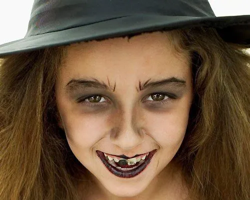 Ideas de Maquillaje de bruja para Halloween | Manualidades Infantiles