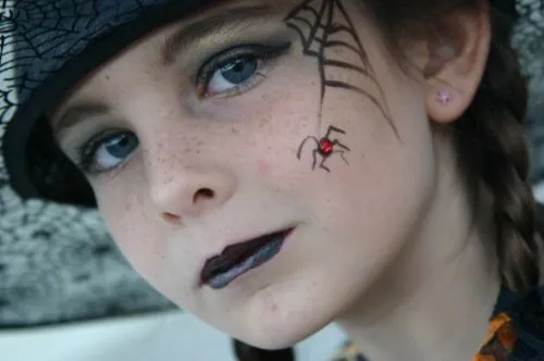 Ideas de Maquillaje de bruja para Halloween - Manualidades Infantiles Ideas de Maquillaje de bruja para Halloween - Manualidades Infantiles