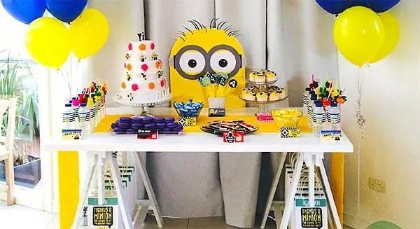Cómo celebrar una fiesta de cumpleaños de los Minions en casa Cómo celebrar una fiesta de cumpleaños de los Minions en casa