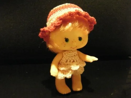 ... Imágenes de Grupo de Muñecas > Bebé Rosita Fresita