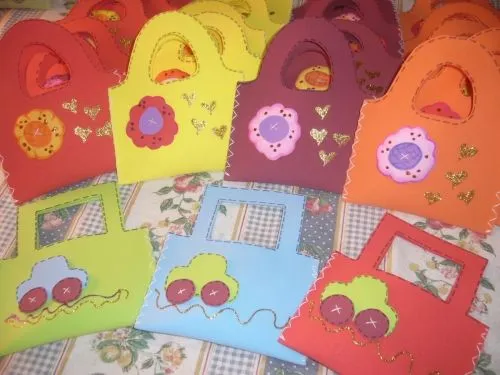 Imagen Carteritas souvenirs para nenas y nenes - grupos.emagister.com Imagen Carteritas souvenirs para nenas y nenes - grupos.emagister.com