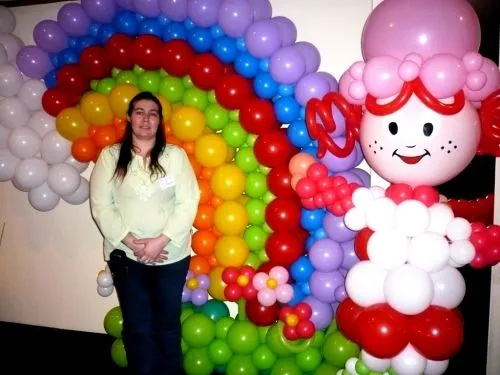 Imagen GIGANTOGRAFIA EN GLOBO FRUTILLITA Y ARCO IRIS - grupos ...