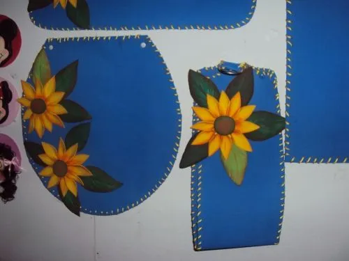 Imagen JUEGO DE BAÑO GIRASOL - grupos.emagister.com Imagen JUEGO DE BAÑO GIRASOL - grupos.emagister.com