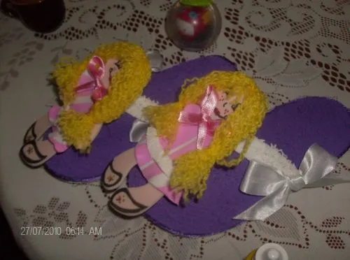 Pantuflas en foami - Imagui