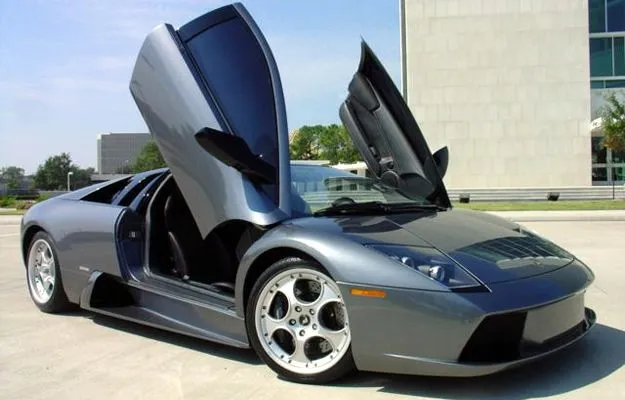 no siempre los autos deportivos y de super lujo son la mejor opcion de no siempre los autos deportivos y de super lujo son la mejor opcion de