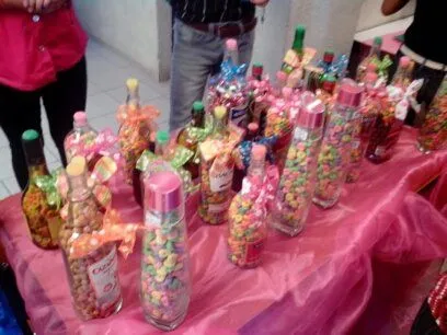 Botellas de vidrio decoradas con dulces - Imagui Botellas de vidrio decoradas con dulces - Imagui