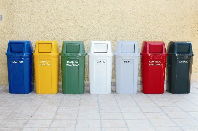 Imagenes de botes para basura para colorear - Imagui Imagenes de botes para basura para colorear - Imagui