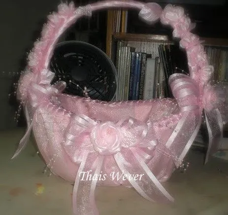 Canastas de mimbre decoradas para quince años - Imagui Canastas de mimbre decoradas para quince años - Imagui