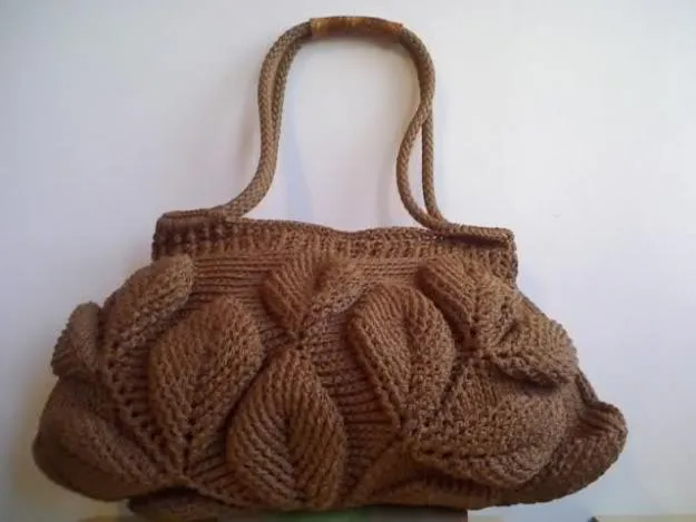 Carteras y bolsos tejidos a crochet paso a paso - Imagui