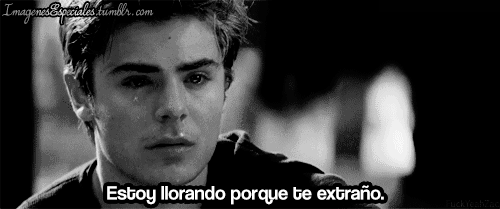 estoy llorando por que te extraño. - I Love you. estoy llorando por que te extraño. - I Love you.