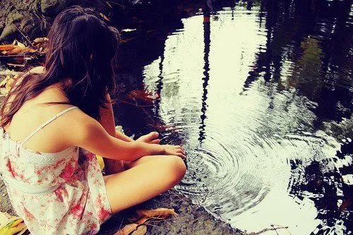 Imagenes de chicas tristes - Imagui