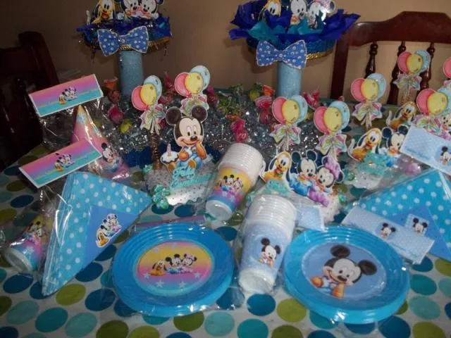 Cotillon Infantil Mickey y Minnie Bebe en Wilde Cotillon Infantil Mickey y Minnie Bebe en Wilde