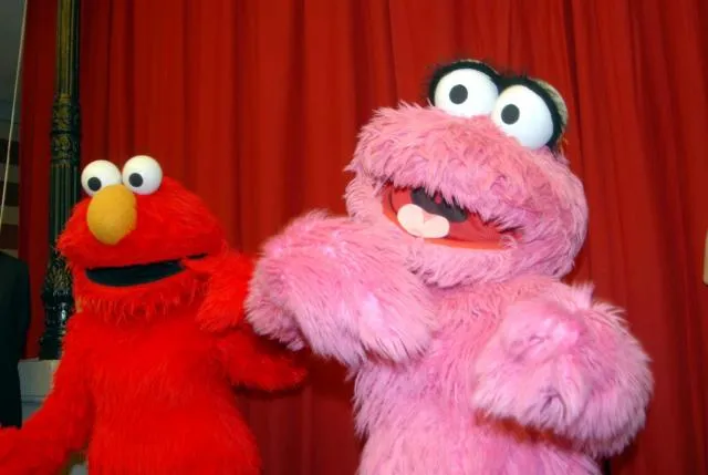 Imagenes de elmo,lola y el comegalletas de plaza sesamo - Imagui