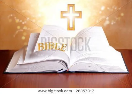 Imágenes de Espiritu Santo, fotos stock e ilustraciones | Bigstock
