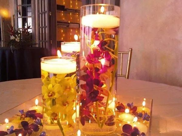 LOS TRUCOS DE PEPILO: LINDAS DECORACIONES CON VELAS FLOTANTES