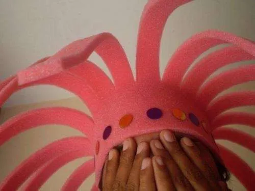 GORROS EN GOMA ESPUMA