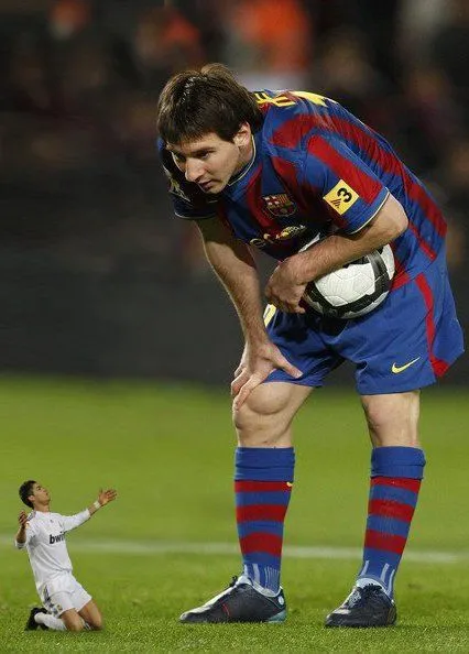 Imagenes graciosa de messi y cristiano - Imagui Imagenes graciosa de messi y cristiano - Imagui
