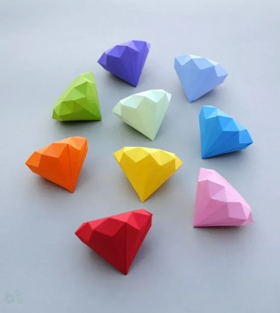 Diamantes de papel - Manualidades con papel - Javies.com Diamantes de papel - Manualidades con papel - Javies.com