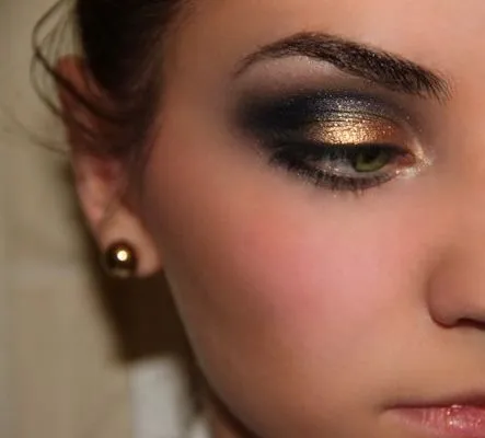 Imágenes de ojos maquillados ~ Manoslindas.com Imágenes de ojos maquillados ~ Manoslindas.com