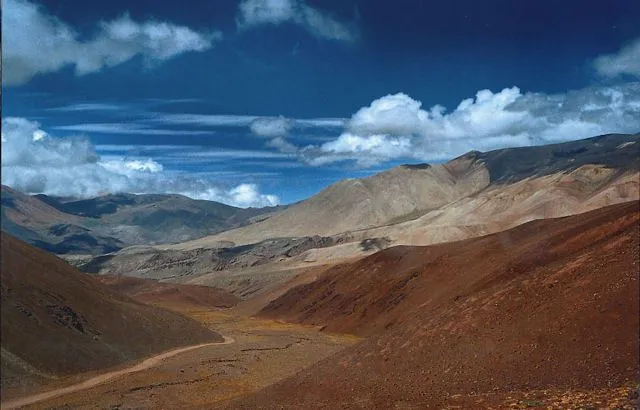 Imagenes de Paisajes: urbanos y rurales para colorear Imagenes de Paisajes: urbanos y rurales para colorear