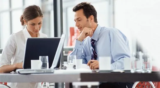 Imagenes de personas estudiando - Imagui