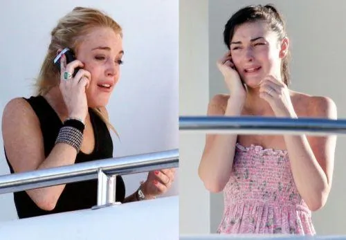 Imagenes de 2 personas hablando por telefono - Imagui