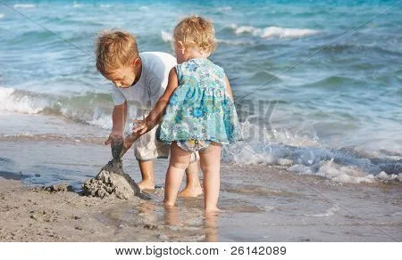 Imágenes de En La Playa, fotos stock e ilustraciones | Bigstock