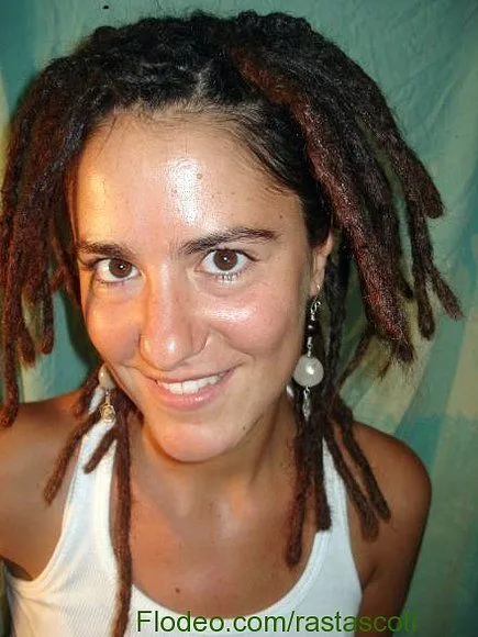 Chica con rastas - Imagui